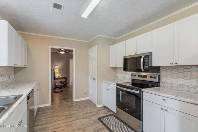 3590 Shady Oaks Drive, Olive Branch, MS 38654