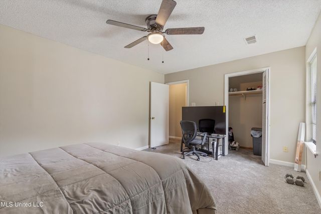3590 Shady Oaks Drive, Olive Branch, MS 38654