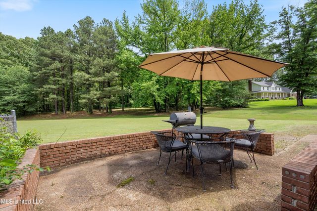 3590 Shady Oaks Drive, Olive Branch, MS 38654