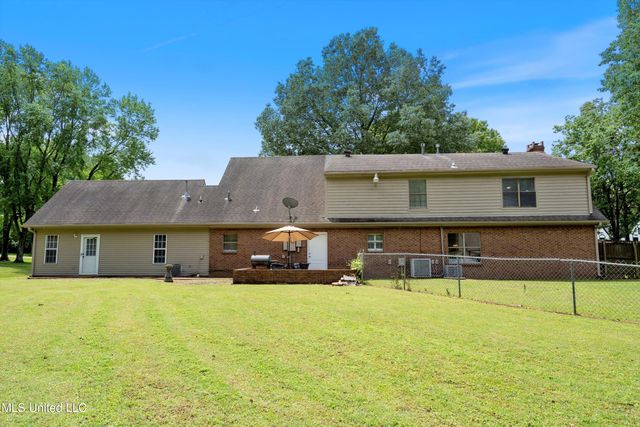3590 Shady Oaks Drive, Olive Branch, MS 38654