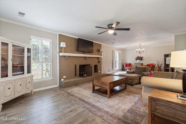 3590 Shady Oaks Drive, Olive Branch, MS 38654