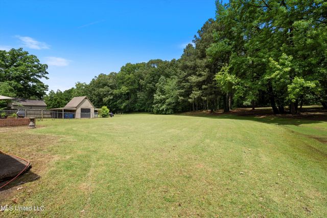 3590 Shady Oaks Drive, Olive Branch, MS 38654