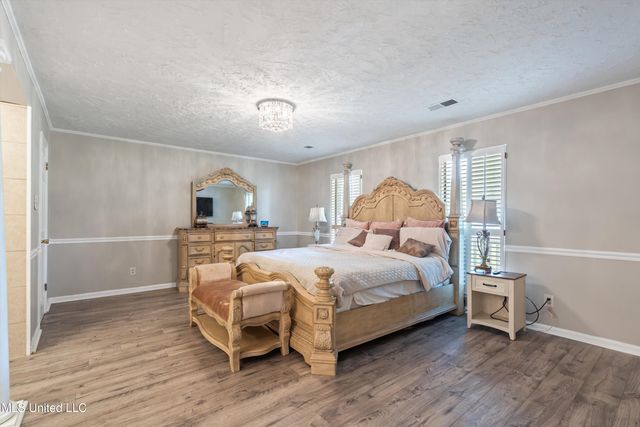 3590 Shady Oaks Drive, Olive Branch, MS 38654