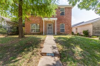 10244 Carolina Oaks Dr., Dallas, TX 75227