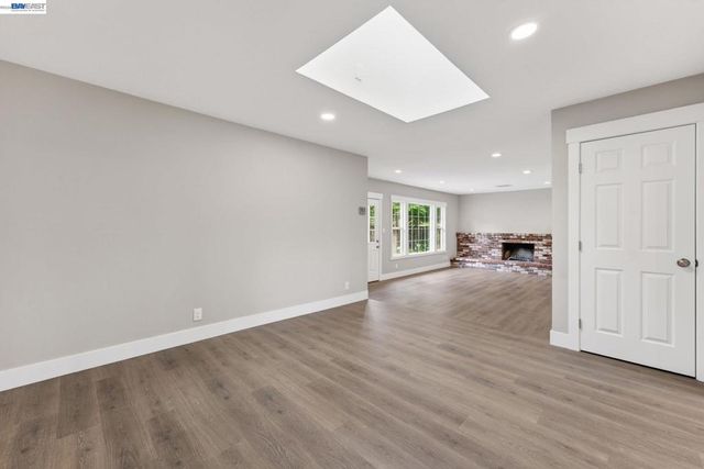 2646 Willowren Way, Pleasanton, CA 94566