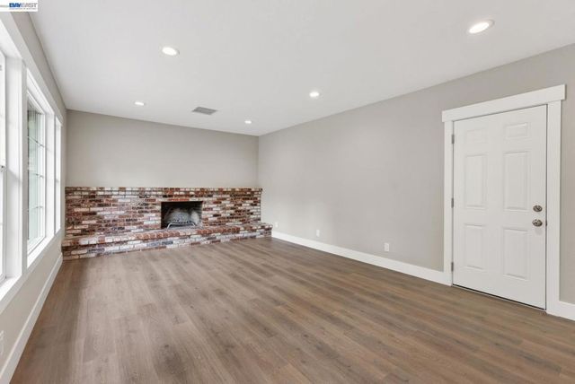 2646 Willowren Way, Pleasanton, CA 94566