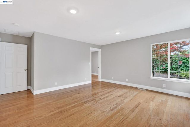 2646 Willowren Way, Pleasanton, CA 94566