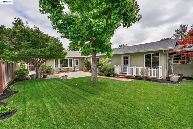 2646 Willowren Way, Pleasanton, CA 94566