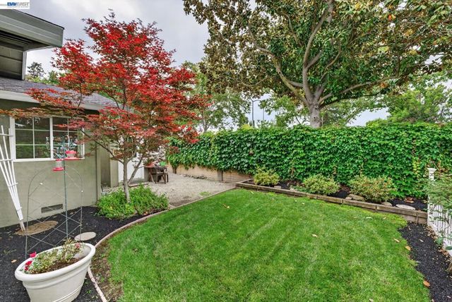 2646 Willowren Way, Pleasanton, CA 94566