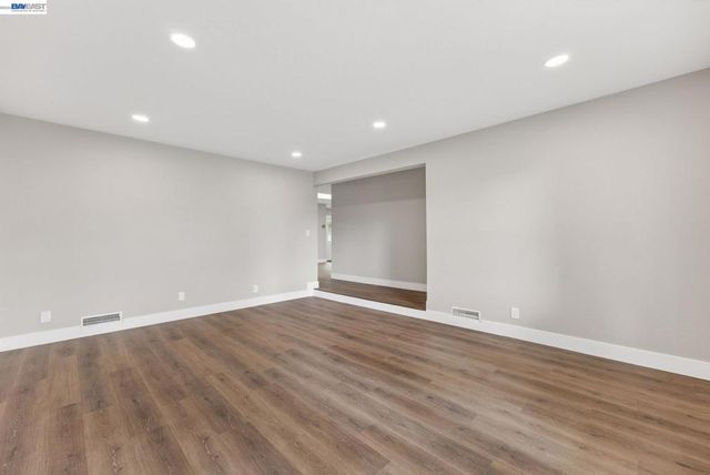 2646 Willowren Way, Pleasanton, CA 94566