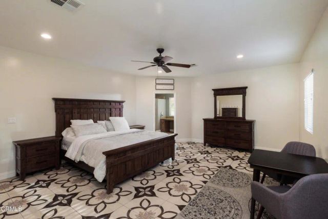 102 Anna Lane, Bakersfield, CA 93308