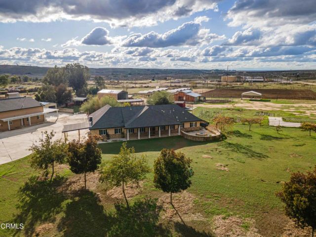 102 Anna Lane, Bakersfield, CA 93308