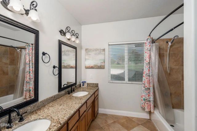 102 Anna Lane, Bakersfield, CA 93308