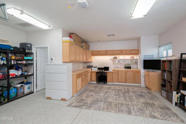 102 Anna Lane, Bakersfield, CA 93308