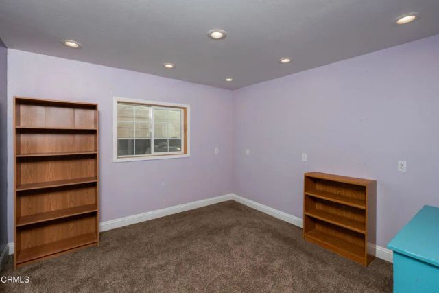 102 Anna Lane, Bakersfield, CA 93308