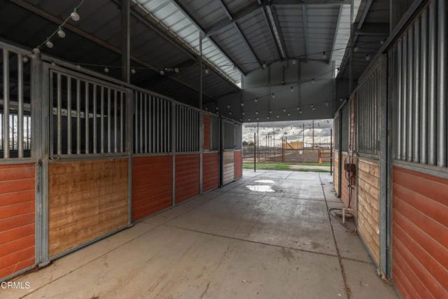 102 Anna Lane, Bakersfield, CA 93308