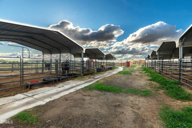 102 Anna Lane, Bakersfield, CA 93308