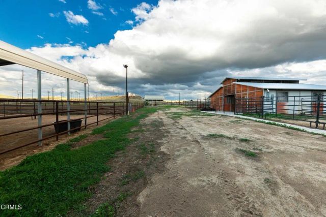 102 Anna Lane, Bakersfield, CA 93308