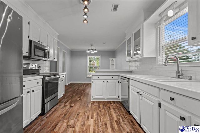 924 Independence Ave., Florence, SC 29501