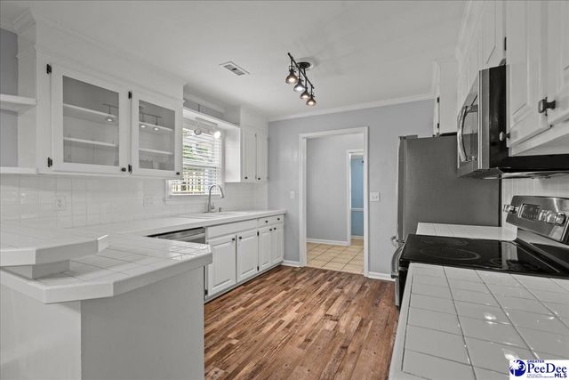 924 Independence Ave., Florence, SC 29501