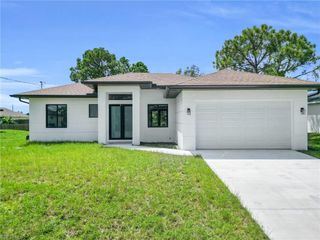 2703 42nd ST W, Lehigh Acres, FL 33971