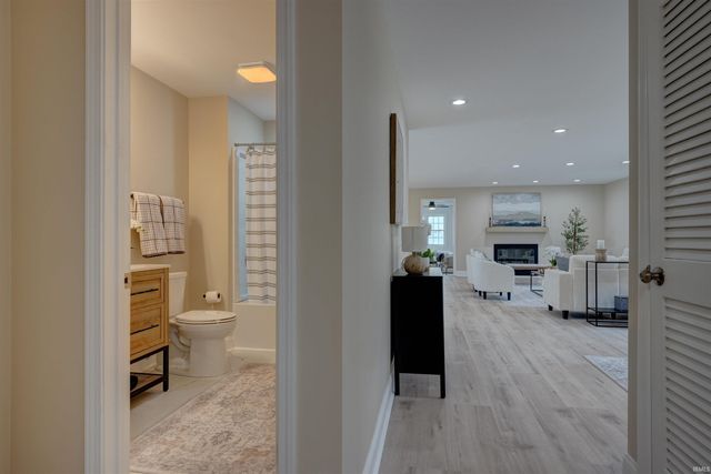 630 E Main Street, Newburgh, IN 47630