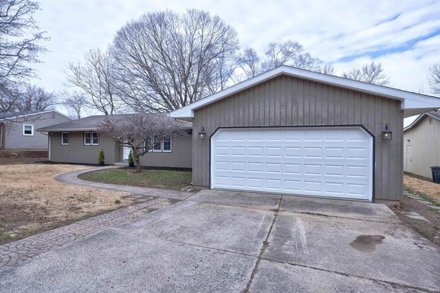 630 E Main Street, Newburgh, IN 47630