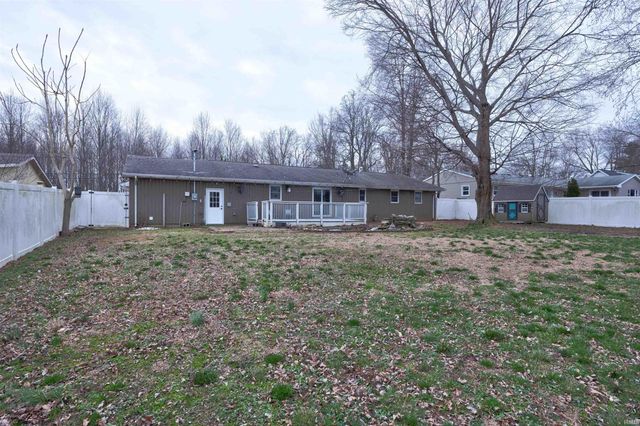 630 E Main Street, Newburgh, IN 47630