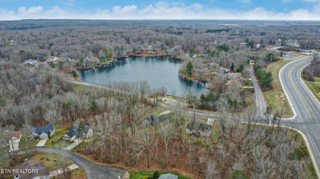 121 St George Drive, Crossville, TN 38558