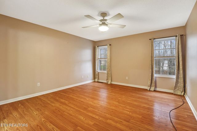 121 St George Drive, Crossville, TN 38558