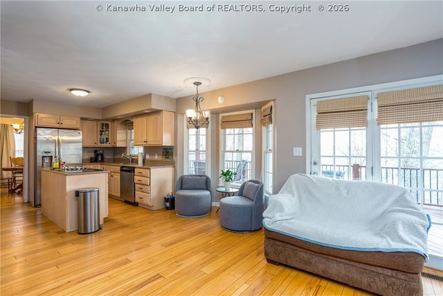 326 Seven Oaks Drive, Scott Depot, WV 25560