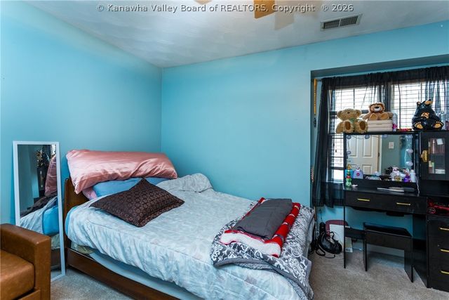 326 Seven Oaks Drive, Scott Depot, WV 25560