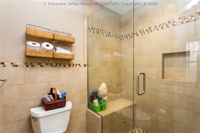 326 Seven Oaks Drive, Scott Depot, WV 25560