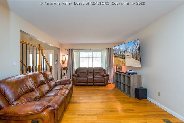 326 Seven Oaks Drive, Scott Depot, WV 25560