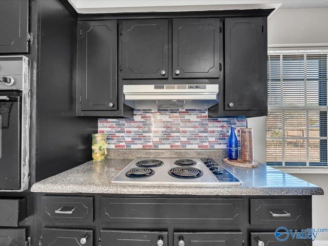 1014 SW Towerview Street, Decatur, AL 35601