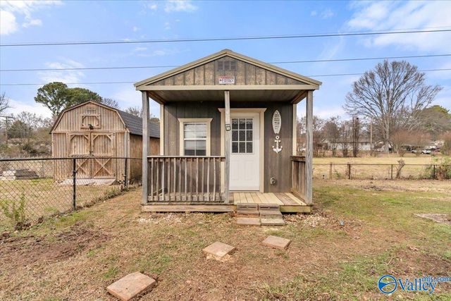 1014 SW Towerview Street, Decatur, AL 35601