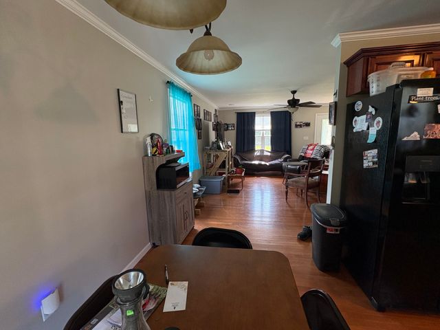167 Robinson Ln, Westmoreland, TN 37186