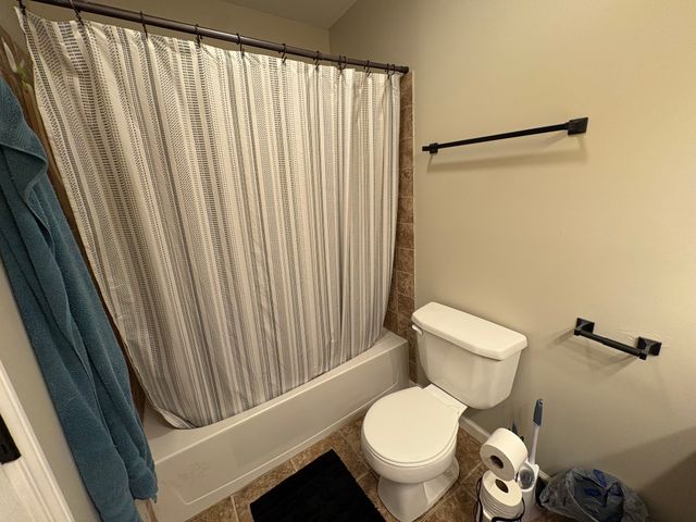 167 Robinson Ln, Westmoreland, TN 37186