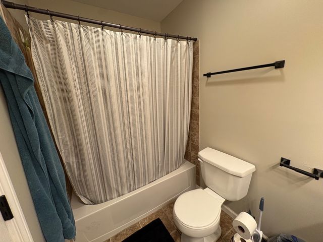 167 Robinson Ln, Westmoreland, TN 37186