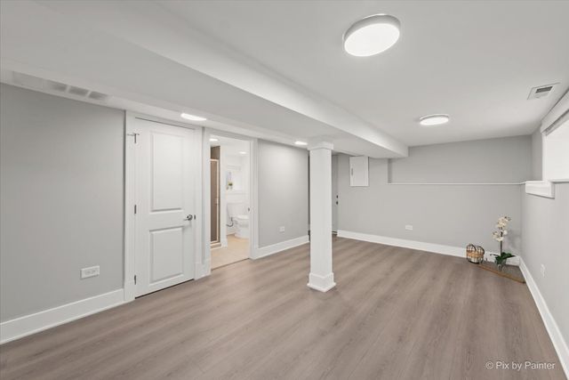 5252 N Mulligan Avenue, Chicago, IL 60630