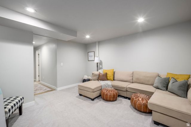 5079 W SPLIT ROCK DR, South Jordan, UT 84009