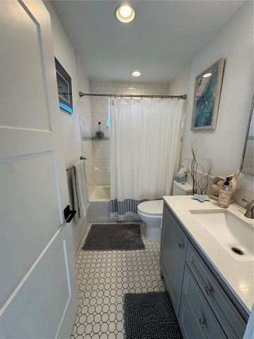 4140 AUGUSTINE AVENUE, Sarasota, FL 34231