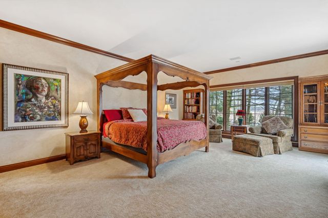 6242 131st Avenue, Saugatuck Twp, MI 49453