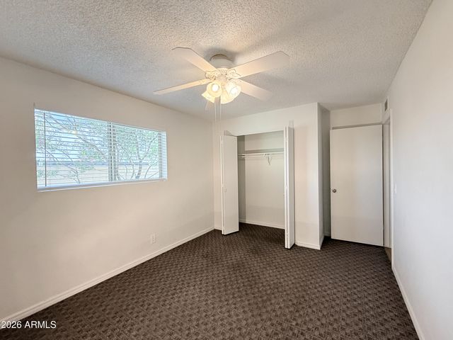 312 W LAGUNA Drive, Tempe, AZ 85282