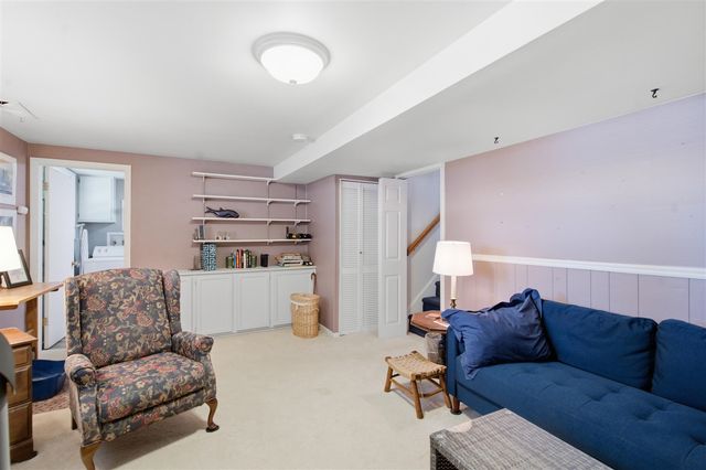 6905 Shoreham Street, Portage, MI 49024