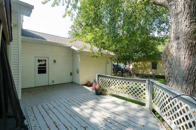 6905 Shoreham Street, Portage, MI 49024
