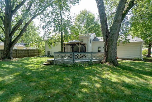 6905 Shoreham Street, Portage, MI 49024