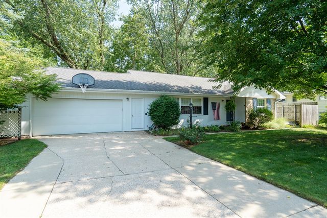 6905 Shoreham Street, Portage, MI 49024