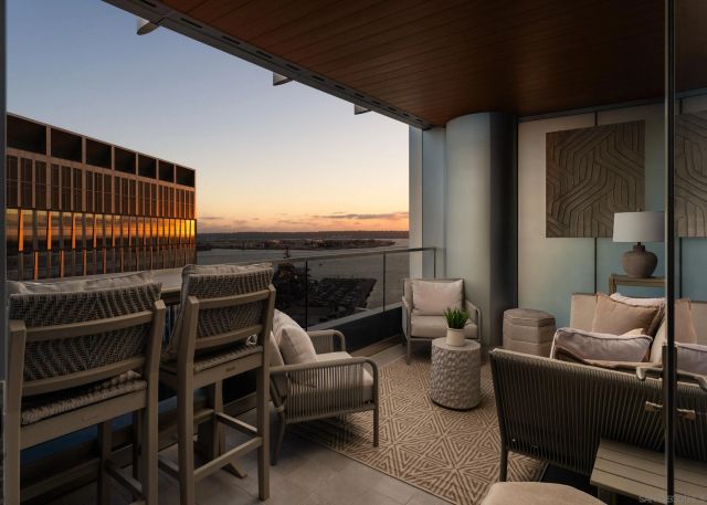 888 W E Street 2203, San Diego, CA 92101