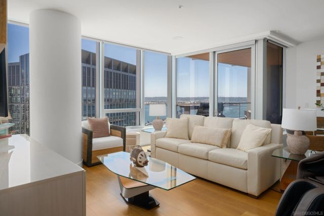 888 W E Street 2203, San Diego, CA 92101